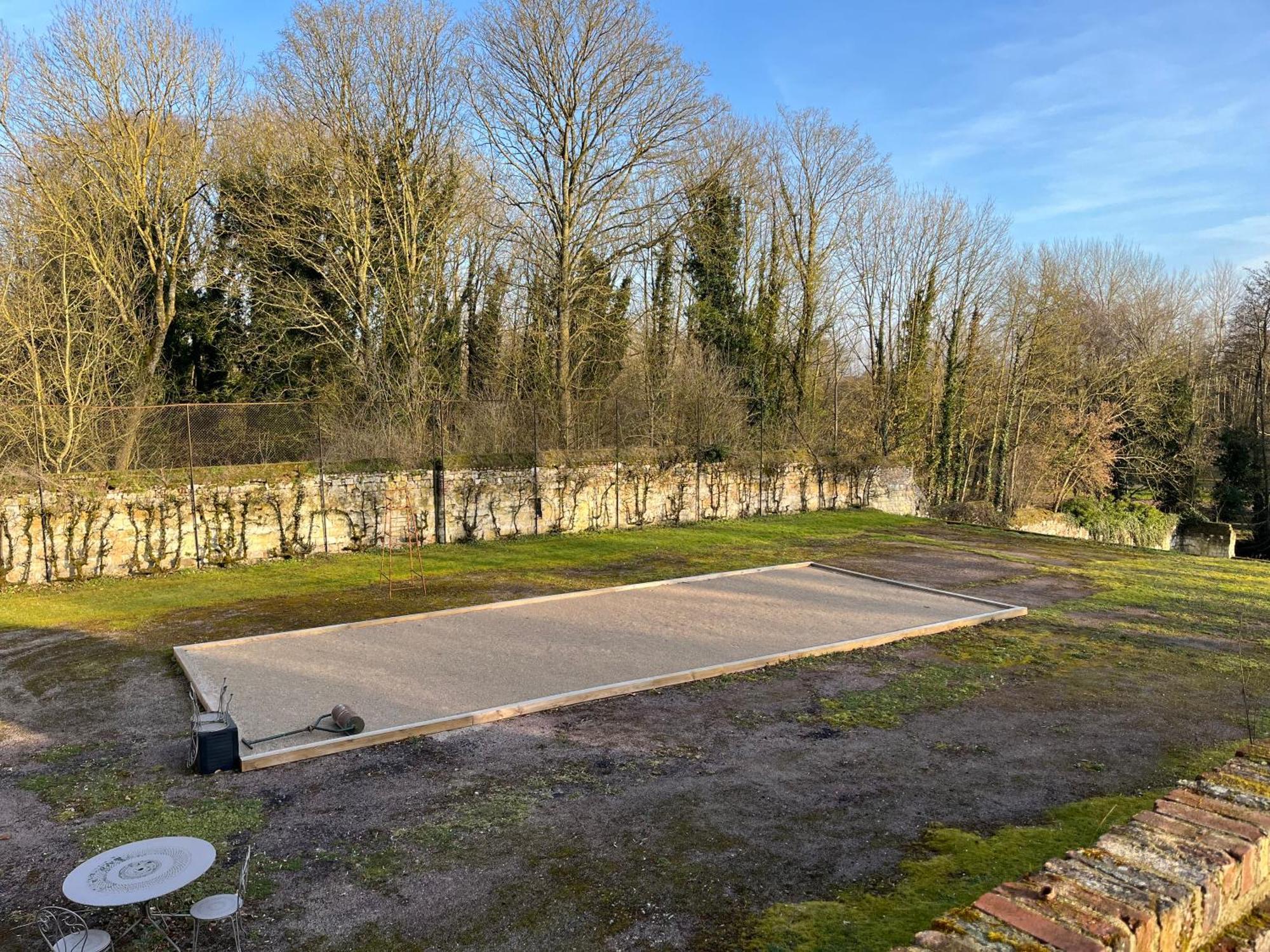 Gite De L'Abbaye D'Etrun Zewnętrze zdjęcie